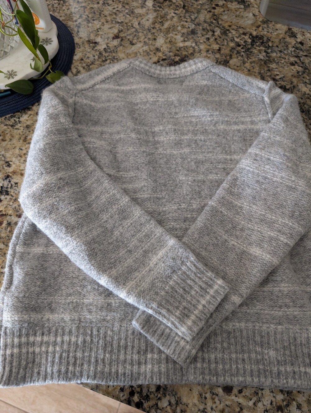 Womens Super Soft American Eagle Outfitters Light Gray Crewneck Sweater